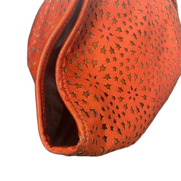 Jimmy Choo Leather Laser Cut Gold Tone Tote Shoulder Handbag Red with dust bag - Picture 3 of 10